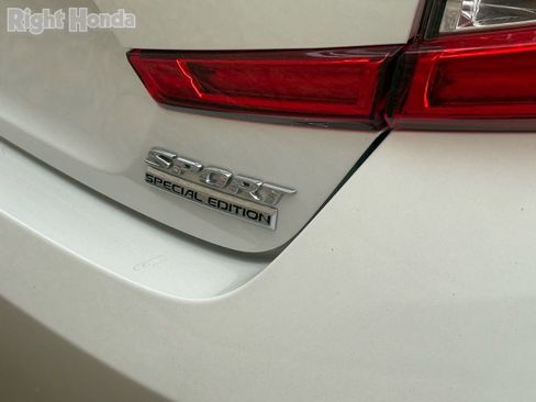 Used 2022 Honda Accord Sport Special Edition image 12
