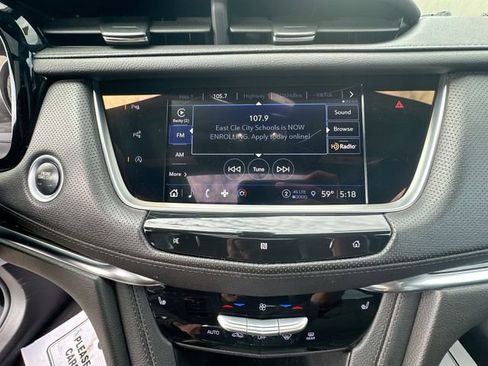 Used 2021 Cadillac XT5 Premium Luxury AWD/4WD image 18