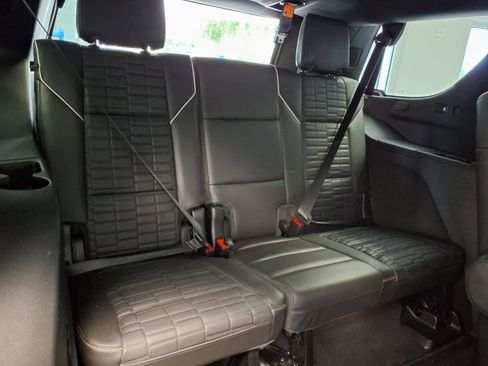 Certified 2023 Cadillac Escalade Sport Platinum w/ LPO, ONYX Package AWD/4WD image 15