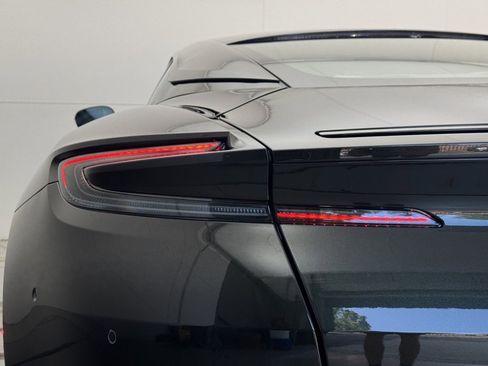 Used 2025 Aston Martin DB12 image 51