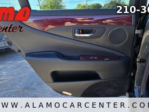 Used 2009 Lexus LS 460 Luxury image 34
