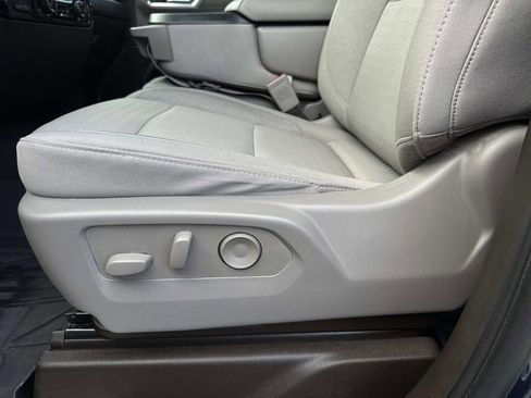 Used 2023 Chevrolet Silverado 1500 LT image 16