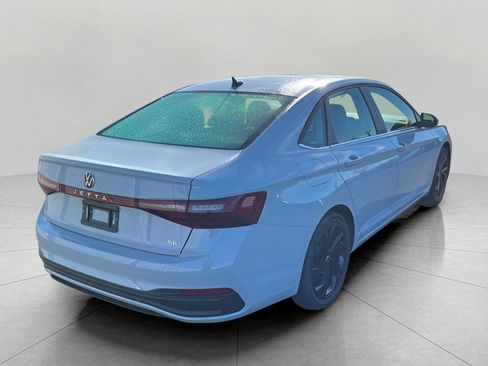 New 2025 Volkswagen Jetta SE image 7