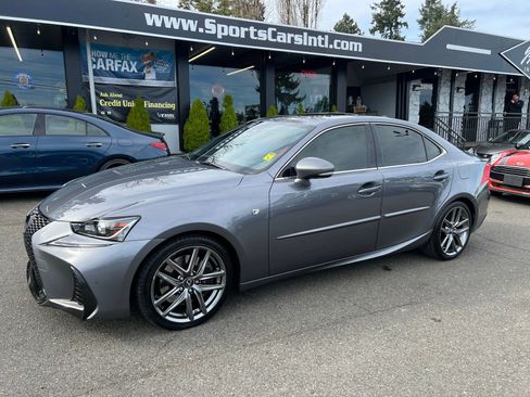 Used 2018 Lexus IS 300 F Sport RWD image 1