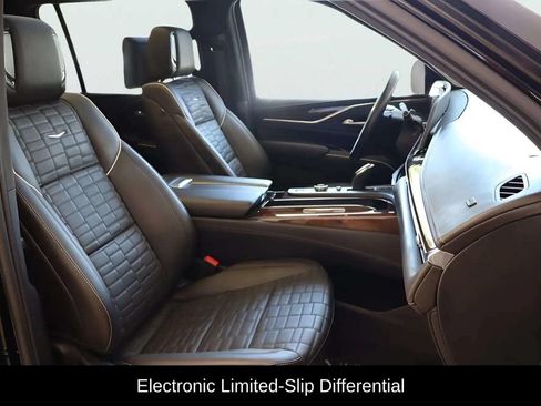 Used 2024 Cadillac Escalade ESV Premium Luxury Platinum AWD/4WD image 10