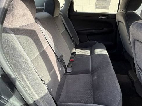 Used 2014 Chevrolet Impala Limited LS FWD image 4