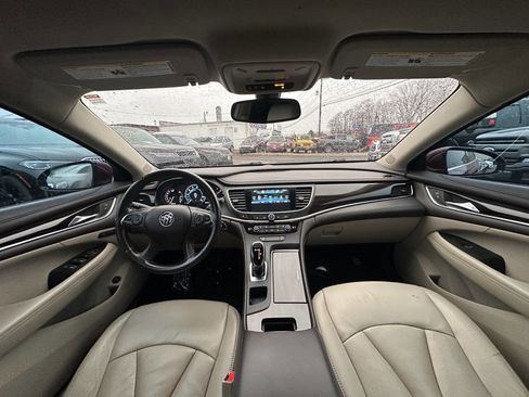 Used 2017 Buick LaCrosse Essence image 23