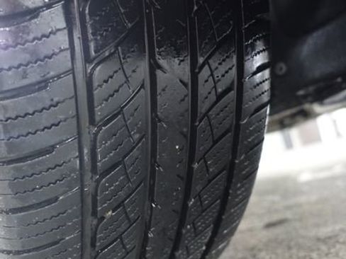 Used 2022 Chevrolet Equinox RS w/ LPO, Floor Liner Package image 27