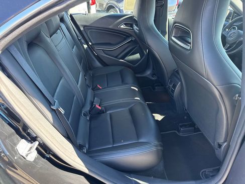 Used 2019 Mercedes-Benz CLA 250 image 15