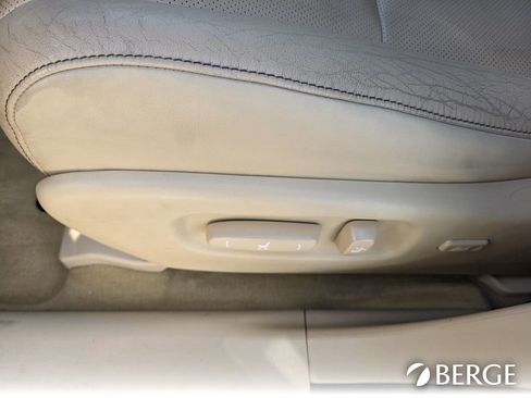 Used 2013 Lexus RX 350 FWD w/ Navigation Pkg image 16