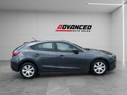 Used 2015 MAZDA MAZDA3 i Sport image 8
