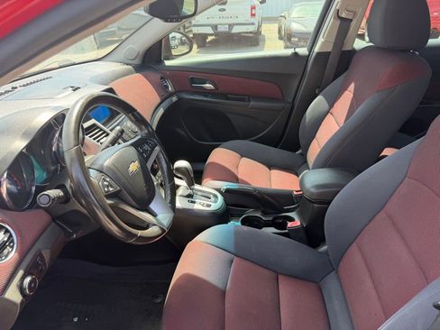 Used 2012 Chevrolet Cruze LT w/ RS Package image 10