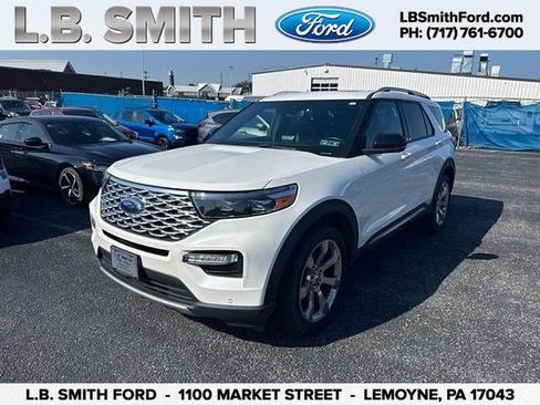 Certified 2020 Ford Explorer Platinum w/ Premium Technology Package AWD/4WD image 1