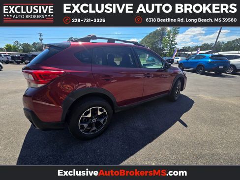 Used 2018 Subaru Crosstrek 2.0i Premium w/ Eyesight System image 7