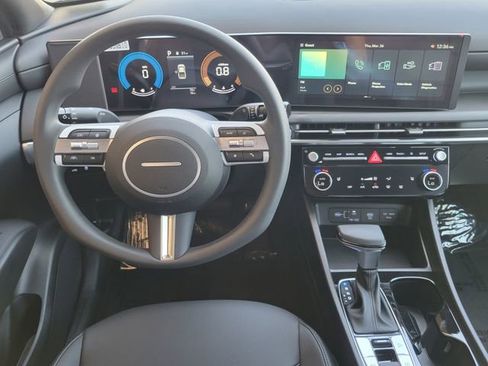 New 2026 Hyundai Santa Cruz SEL FWD image 5