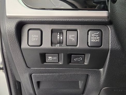 Used 2018 Subaru Forester 2.5i Touring w/ Popular Package #3B AWD/4WD image 34