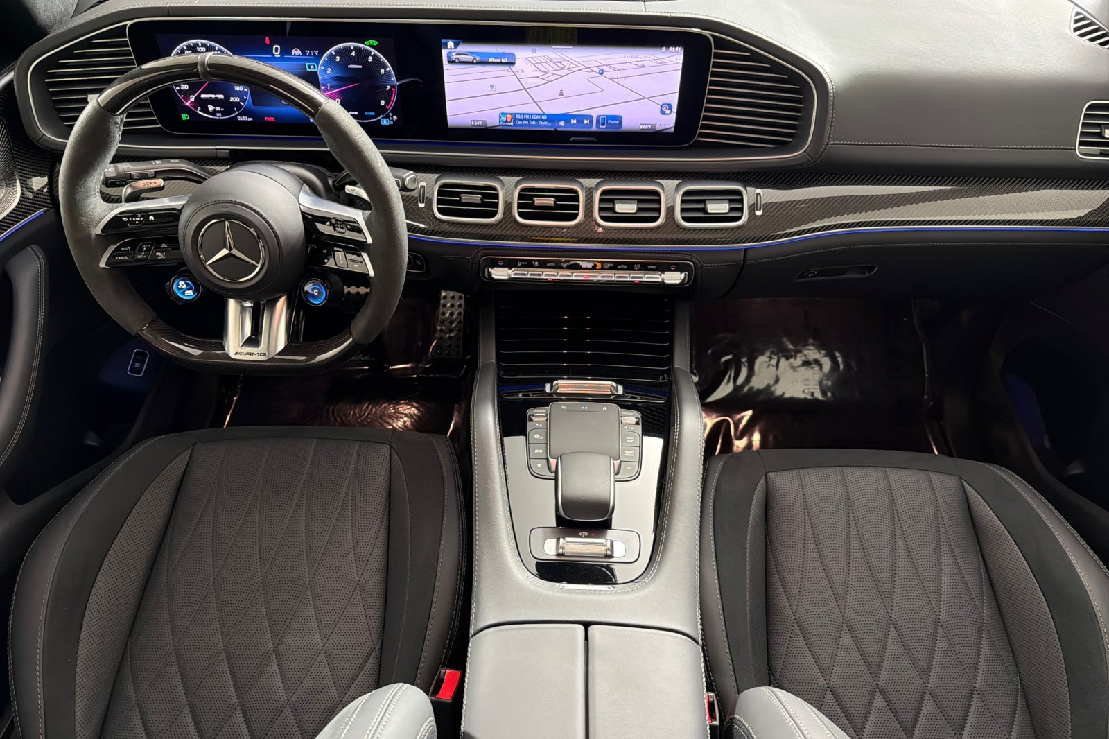 Used 2024 Mercedes-Benz GLS 63 AMG 4MATIC image 12