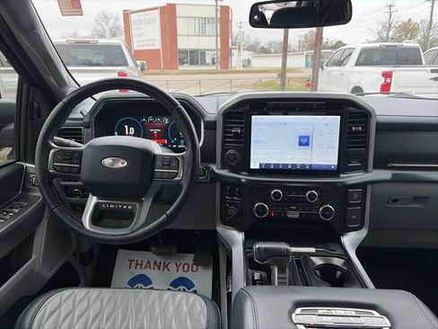 Used 2023 Ford F150 Limited image 14