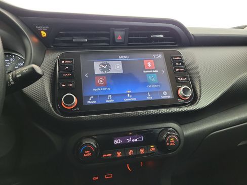 Used 2022 Nissan Kicks SV FWD image 19