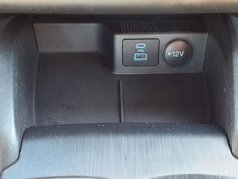 Certified 2023 Ford Escape ST-Line AWD/4WD image 21
