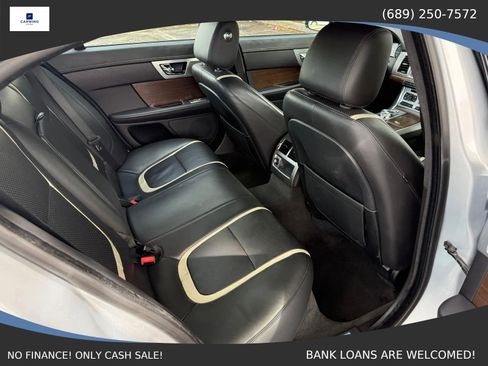 Used 2014 Jaguar XF 3.0 AWD/4WD image 16