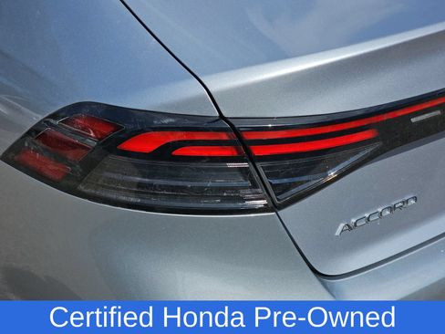 Used 2023 Honda Accord EX image 32