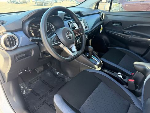 Certified 2025 Nissan Versa SV w/ Trunk Package FWD image 2