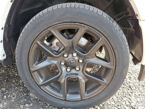 Certified 2022 RAM 1500 Laramie image 9