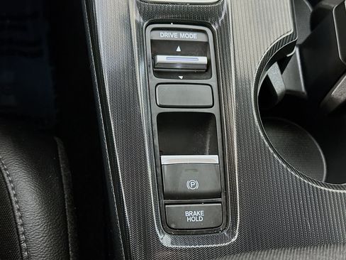 Used 2025 Honda Civic Sport image 19