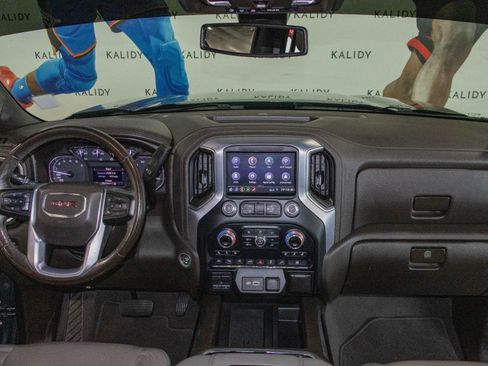 Used 2019 GMC Sierra 1500 SLT w/ SLT Premium Plus Package AWD/4WD image 3