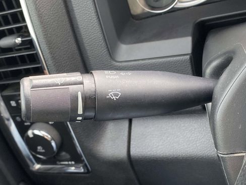 Used 2016 RAM 3500 Laramie image 22