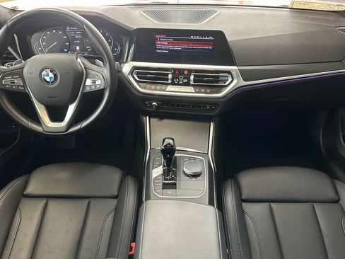 Used 2022 BMW 330i Sedan w/ Driving Assistance Package RWD image 16