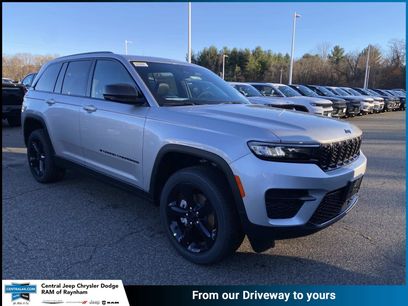 New 2025 Jeep Grand Cherokee Laredo
