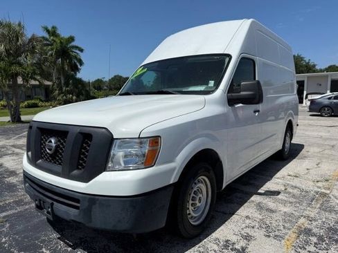 Used 2014 Nissan NV 2500 S w/ Side & Curtain Airbag Package RWD image 3