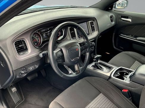Used 2023 Dodge Charger SXT RWD image 18
