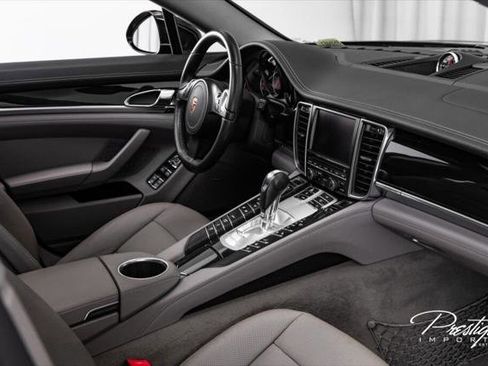 Used 2010 Porsche Panamera S image 41