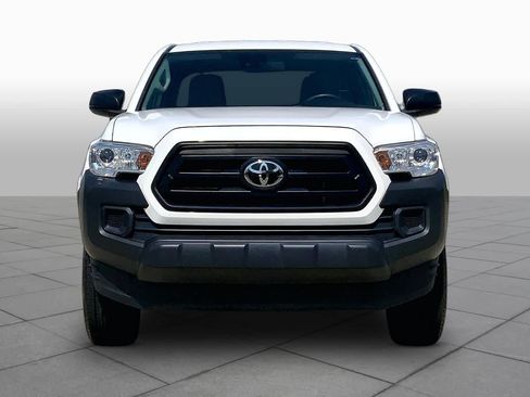 Used 2023 Toyota Tacoma SR RWD image 4