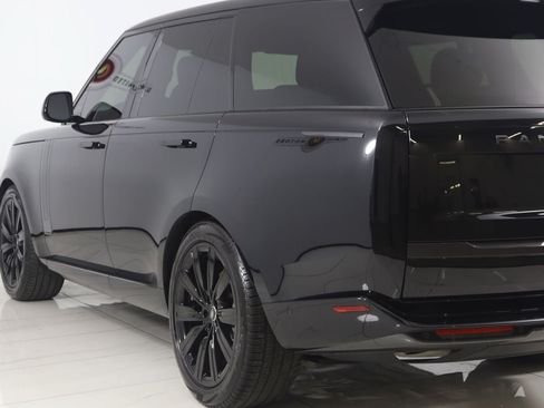Used 2025 Land Rover Range Rover SE AWD/4WD image 27