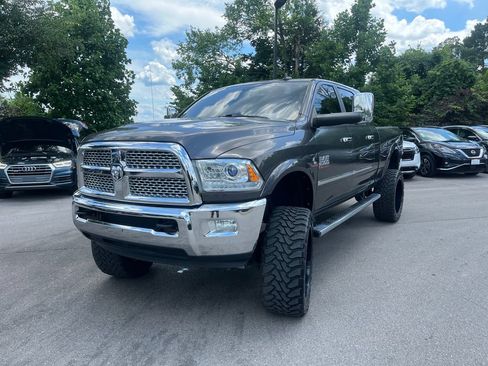 Used 2014 RAM 2500 Laramie w/ Cold Weather Group AWD/4WD image 4