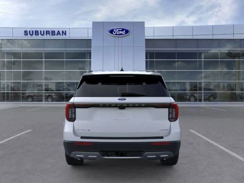 New 2026 Ford Explorer Active w/ Active Comfort Package image 5