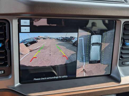 Certified 2023 Ford Bronco Outer Banks w/ Sasquatch Package AWD/4WD image 29