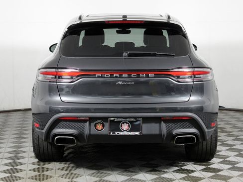 Used 2024 Porsche Macan image 6