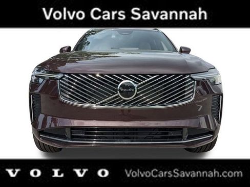 Certified 2025 Volvo XC90 B5 Core w/ Protection Package Premier image 10