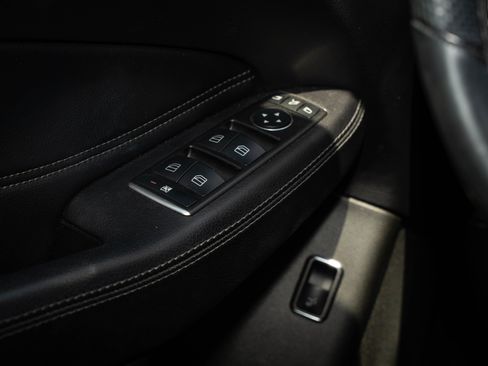 Used 2018 Mercedes-Benz GLS 450 4MATIC image 25
