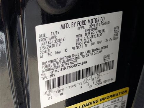 Used 2016 Ford Expedition Limited image 27