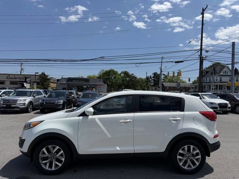Used 2015 Kia Sportage LX FWD image 5