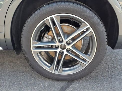 Used 2025 Audi Q5 e Premium Plus image 9