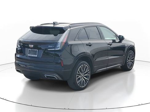 Certified 2024 Cadillac XT4 Sport AWD/4WD image 4