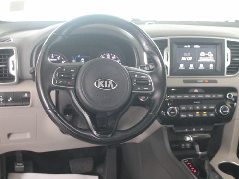 Used 2019 Kia Sportage EX w/ EX Premium Package FWD image 18