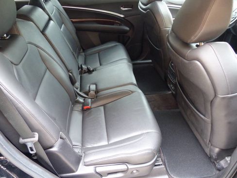 Used 2017 Acura MDX SH-AWD image 25